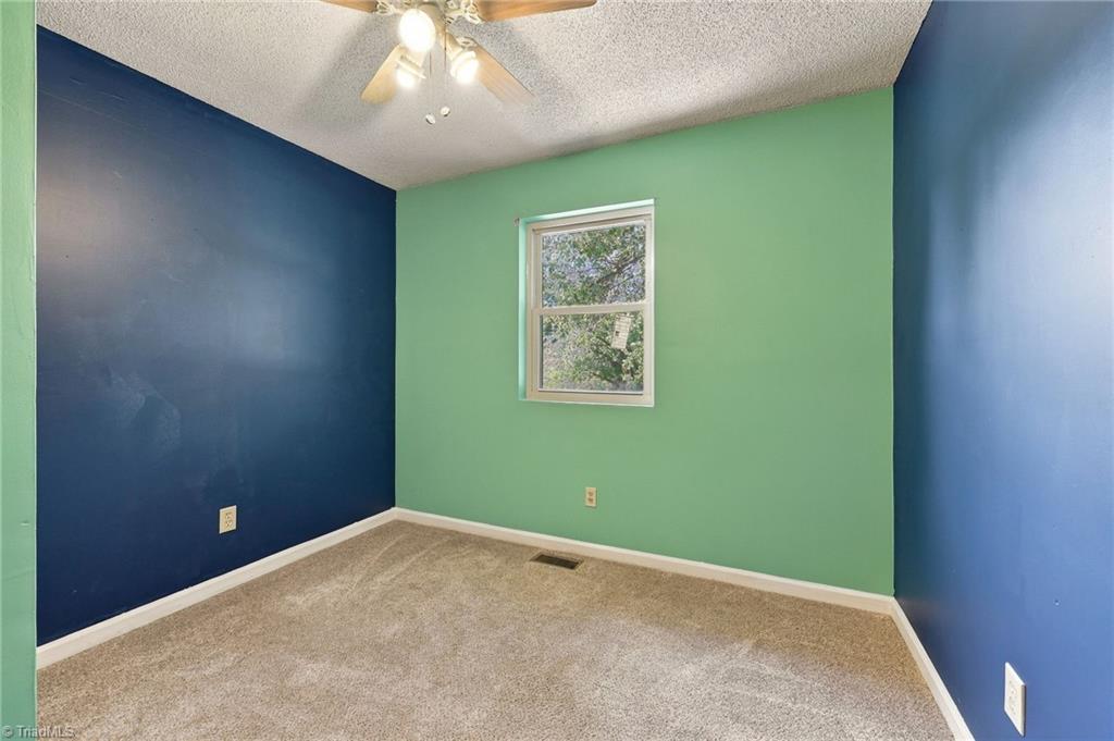 3215 Meadow Lane Property Photo 17