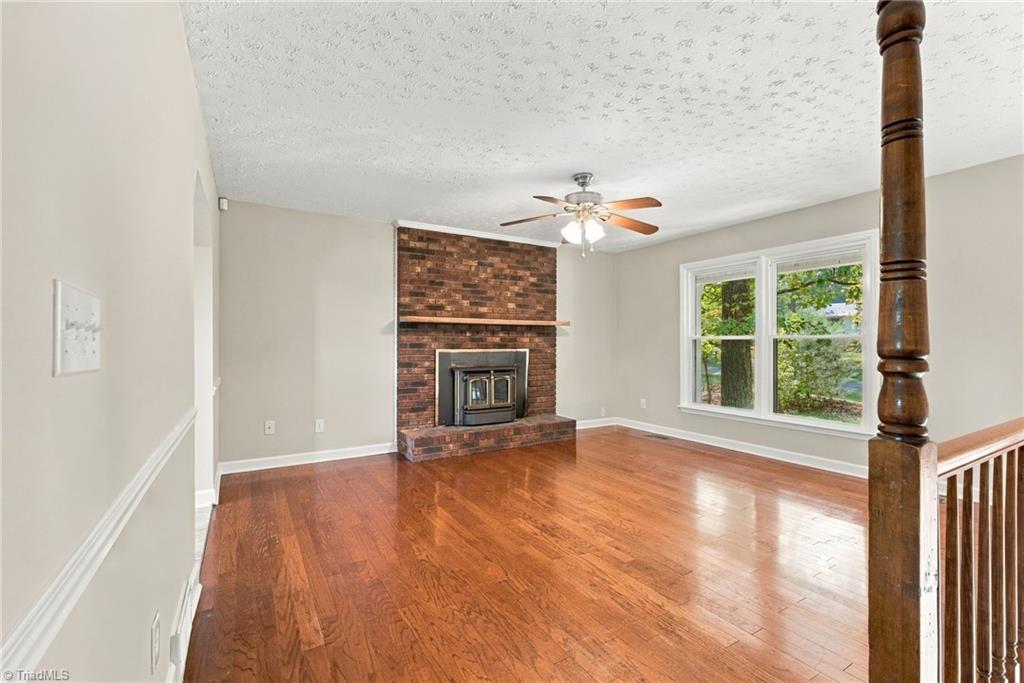 180 Hickory Tree Road Property Photo 3