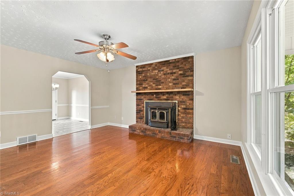 180 Hickory Tree Road Property Photo 5