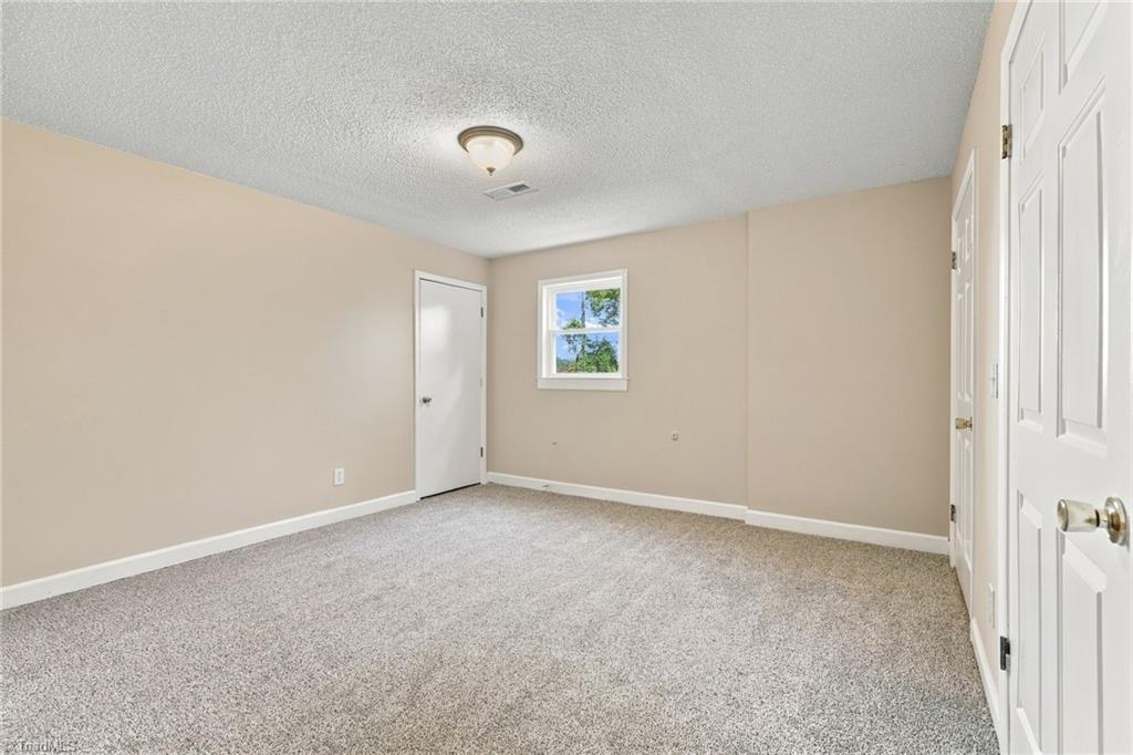180 Hickory Tree Road Property Photo 15