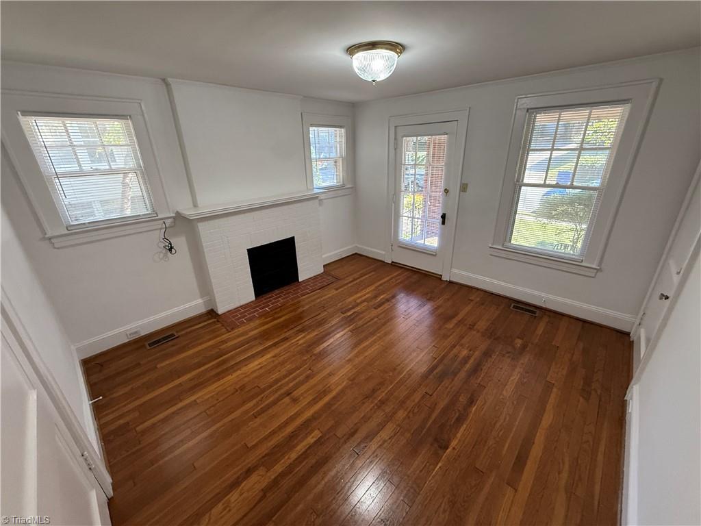 2061 Craig Street # 1 Property Photo 2