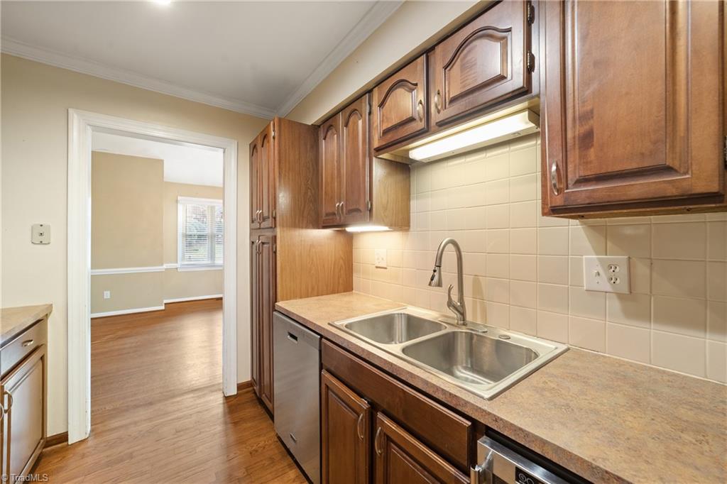 4564 Fernhaven Circle Property Photo 20