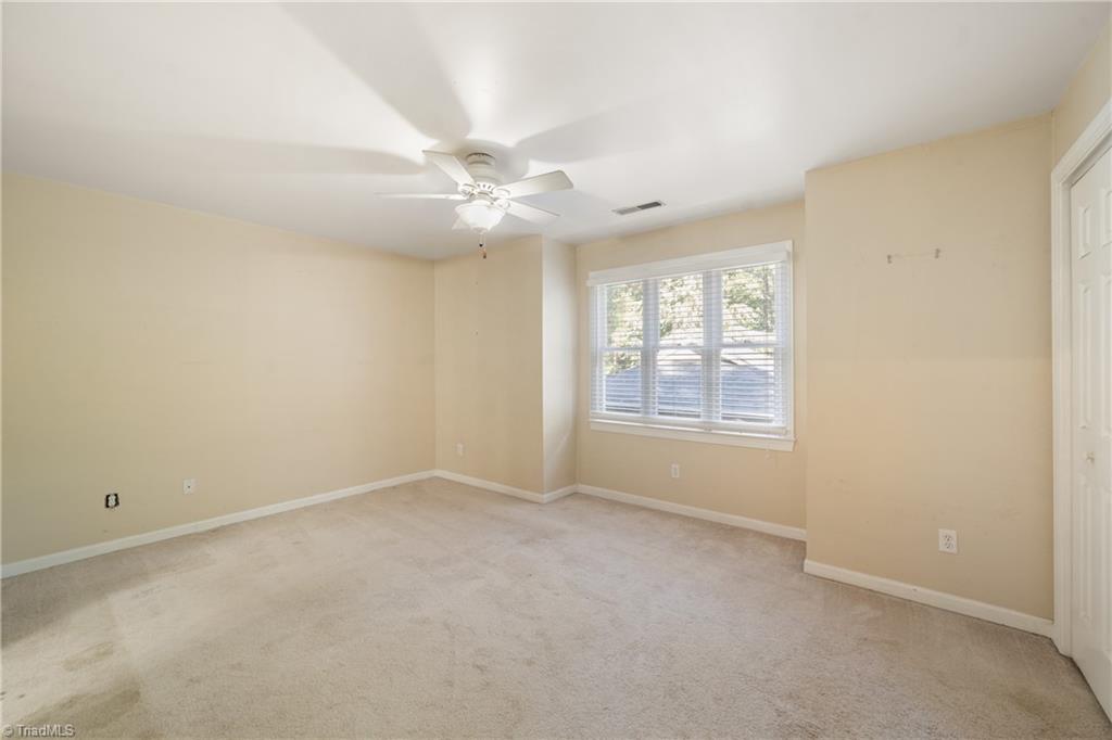 4564 Fernhaven Circle Property Photo 34