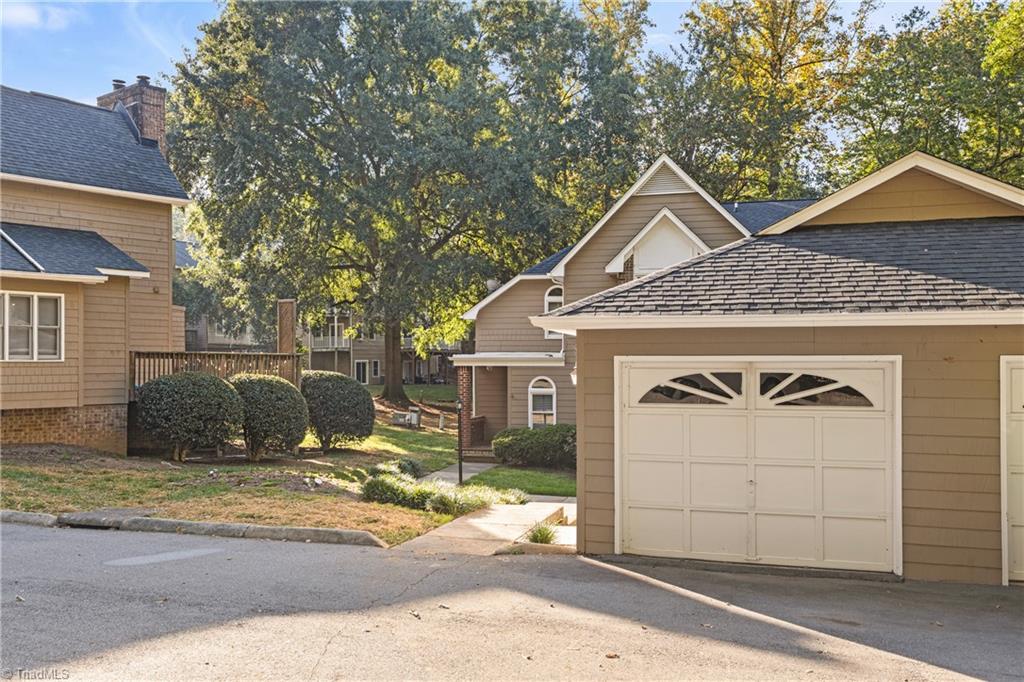 4564 Fernhaven Circle Property Photo 38