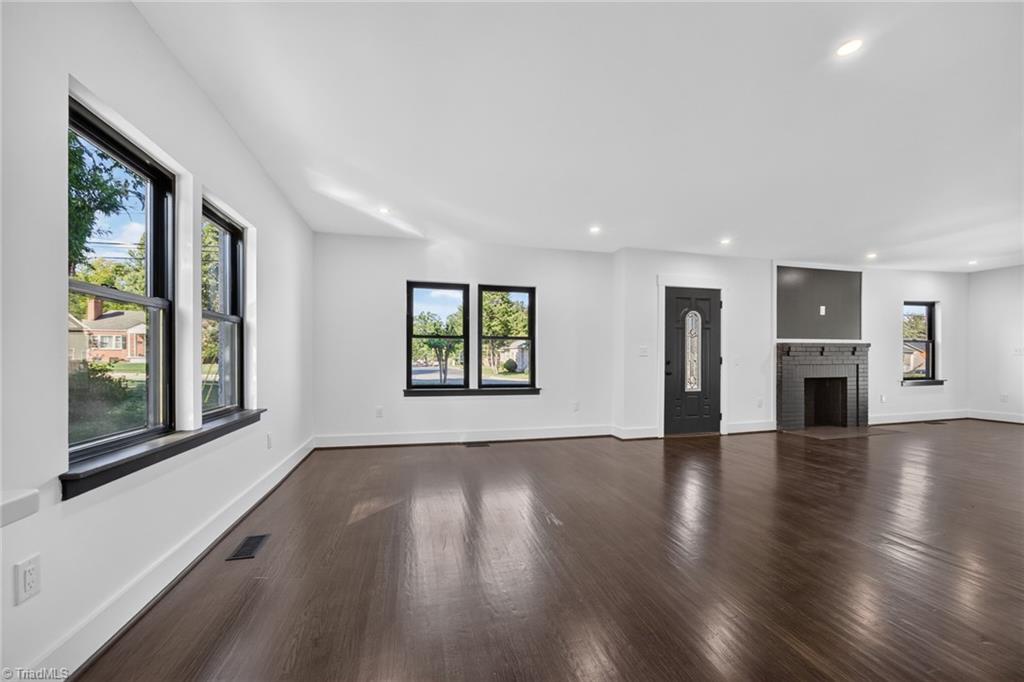 411 Lowdermilk Street Property Photo 10