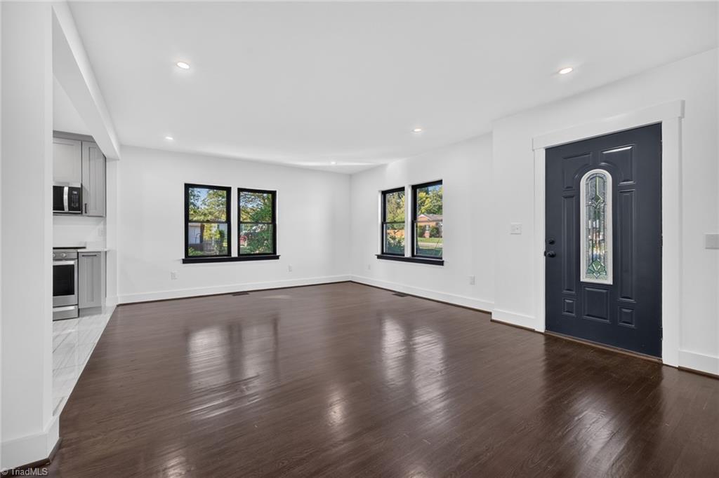 411 Lowdermilk Street Property Photo 15