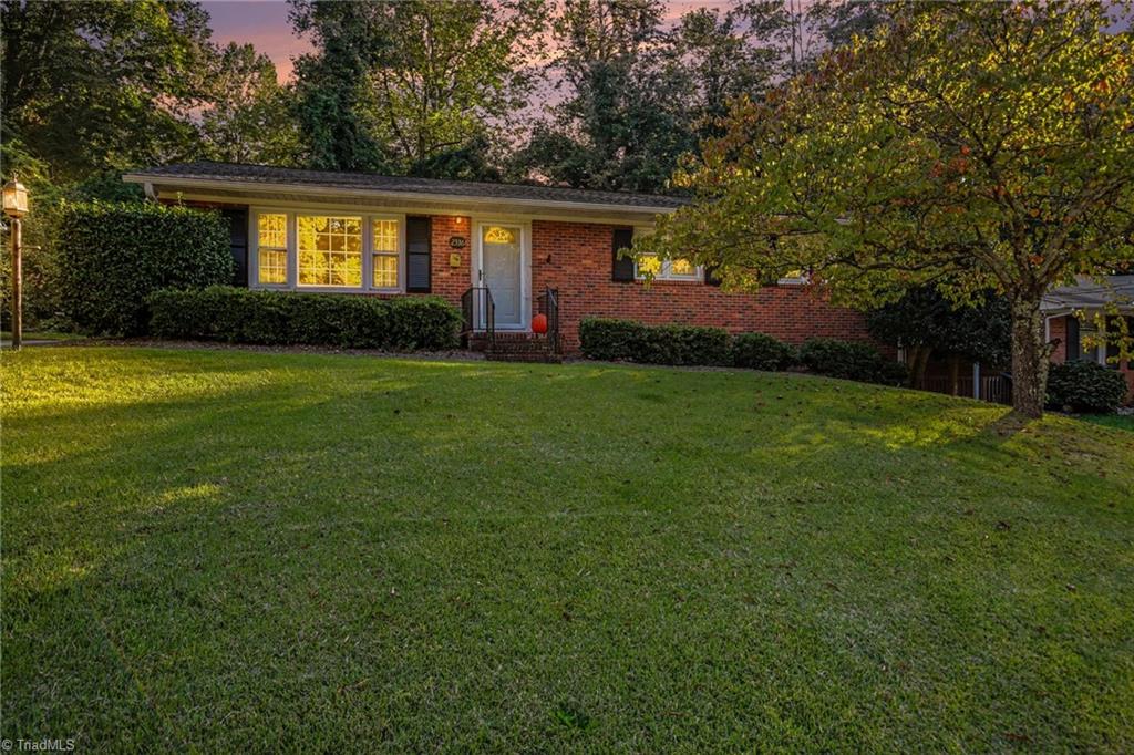 2336 Kaywood Lane Property Photo 1