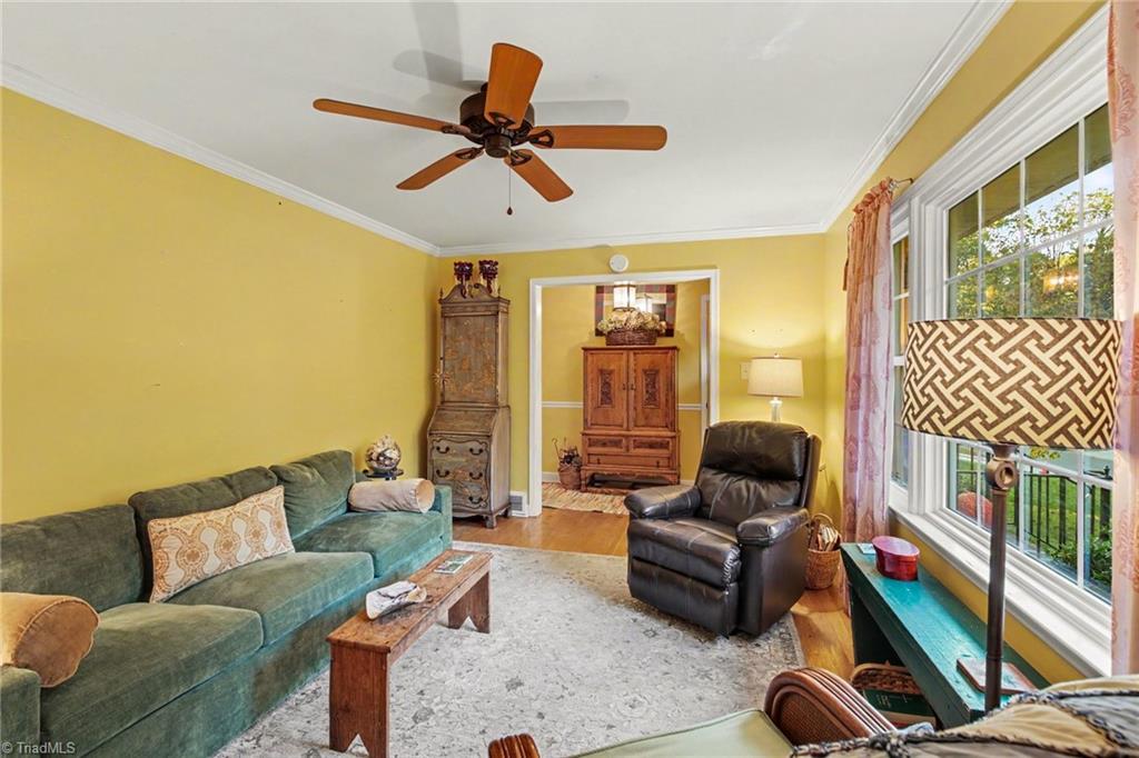 2336 Kaywood Lane Property Photo 3
