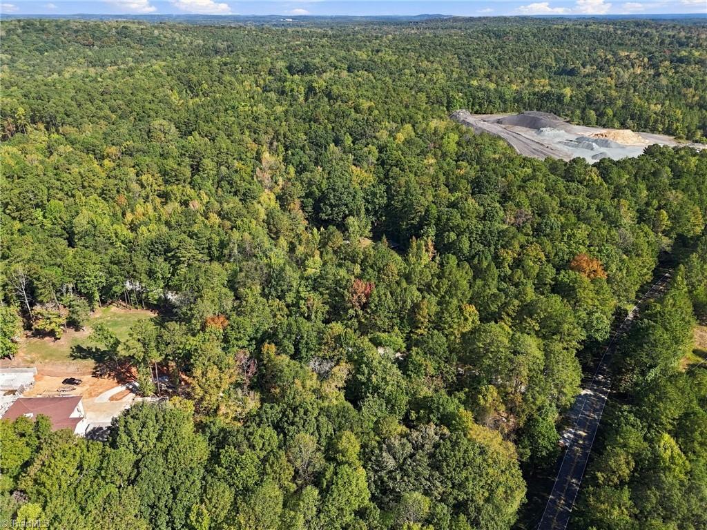 96 Deer Run Property Photo 1