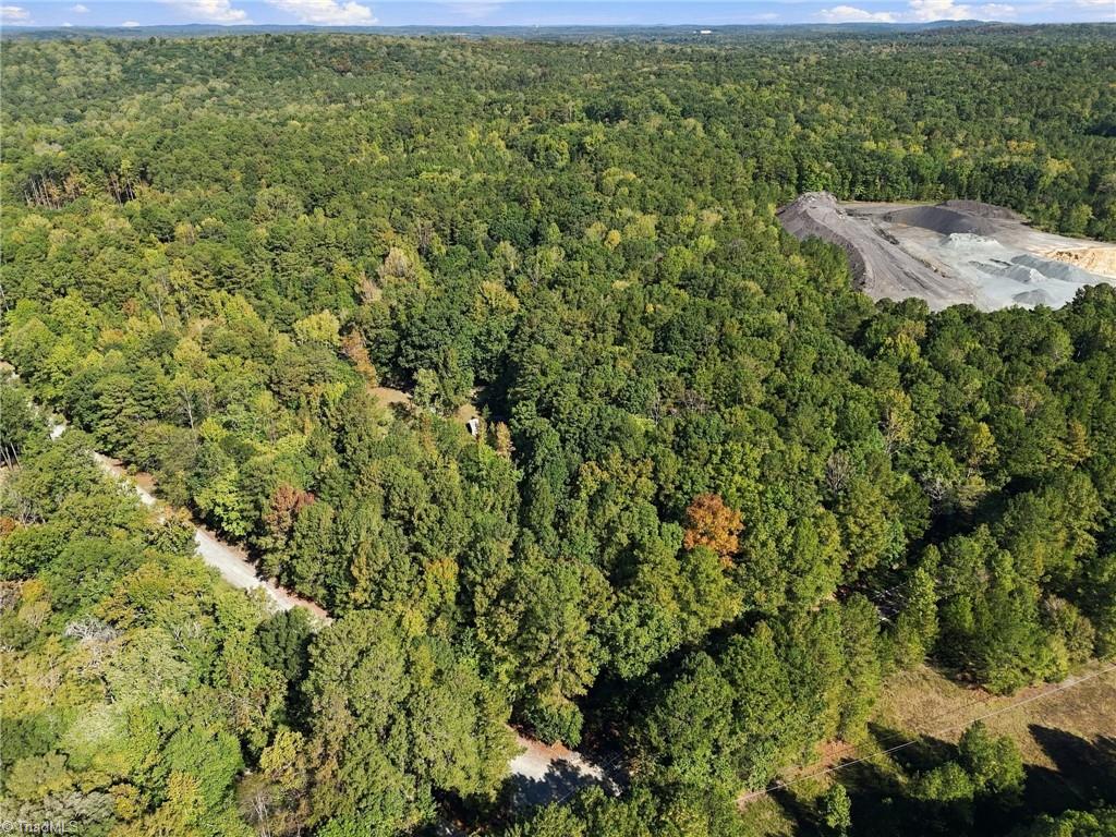 96 Deer Run Property Photo 2