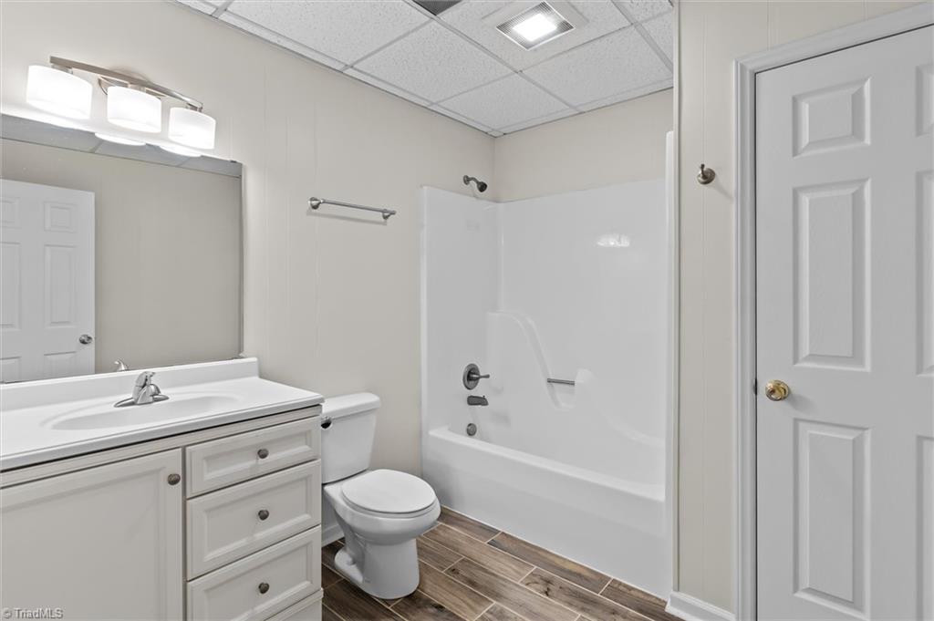 120 Greenbriar Street # 3 Property Photo 31