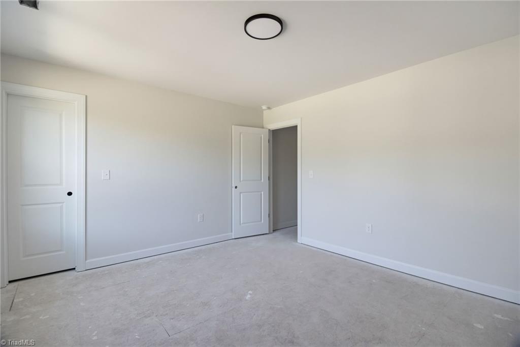 811 W Swannanoa Avenue Property Photo 18