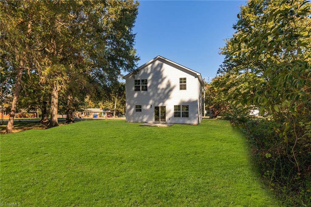 811 W Swannanoa Avenue Property Photo 25