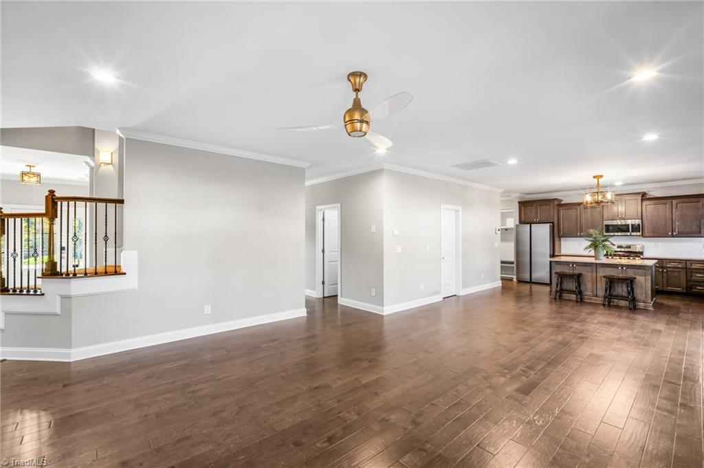163 Phoenix Court Property Photo 10