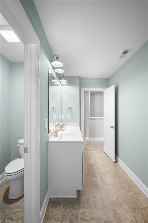 163 Phoenix Court Property Photo 21