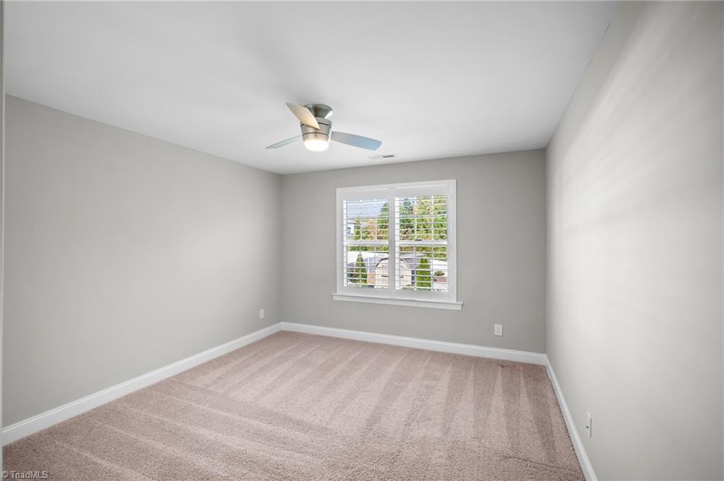 163 Phoenix Court Property Photo 30
