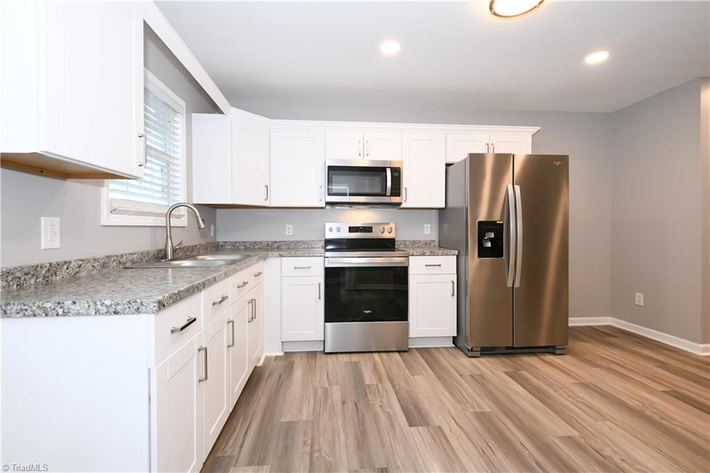 2205 Gable Way Property Photo 10