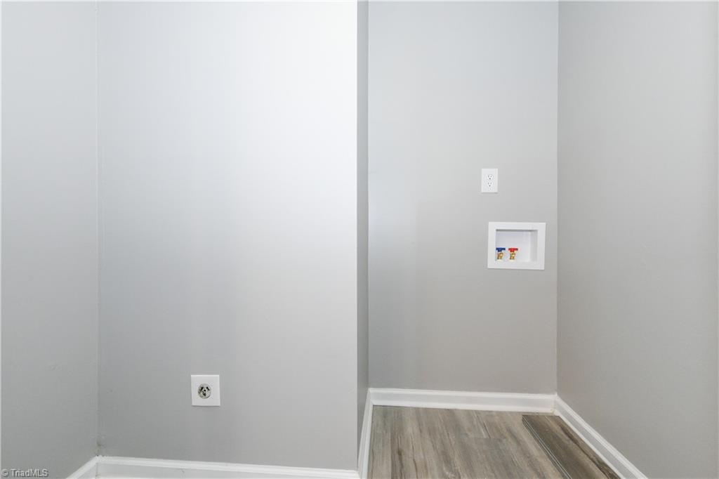 2205 Gable Way Property Photo 12