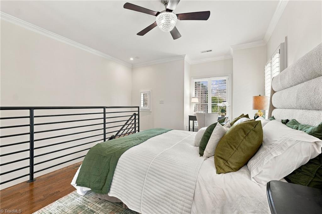624 Elm Street # A Property Photo 17
