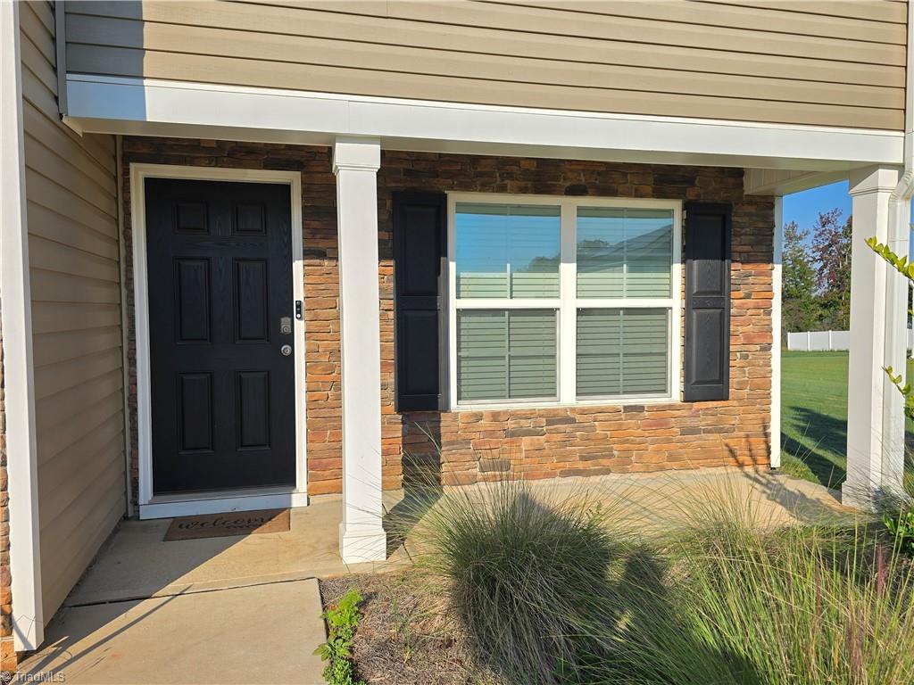 164 Bunting Drive Property Photo 3