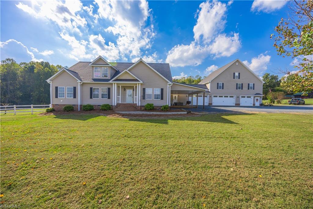 4561 Shelton Country Road Property Photo 1