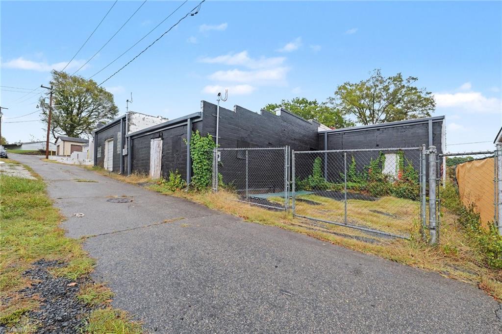 113 Morgan Road Property Photo 11