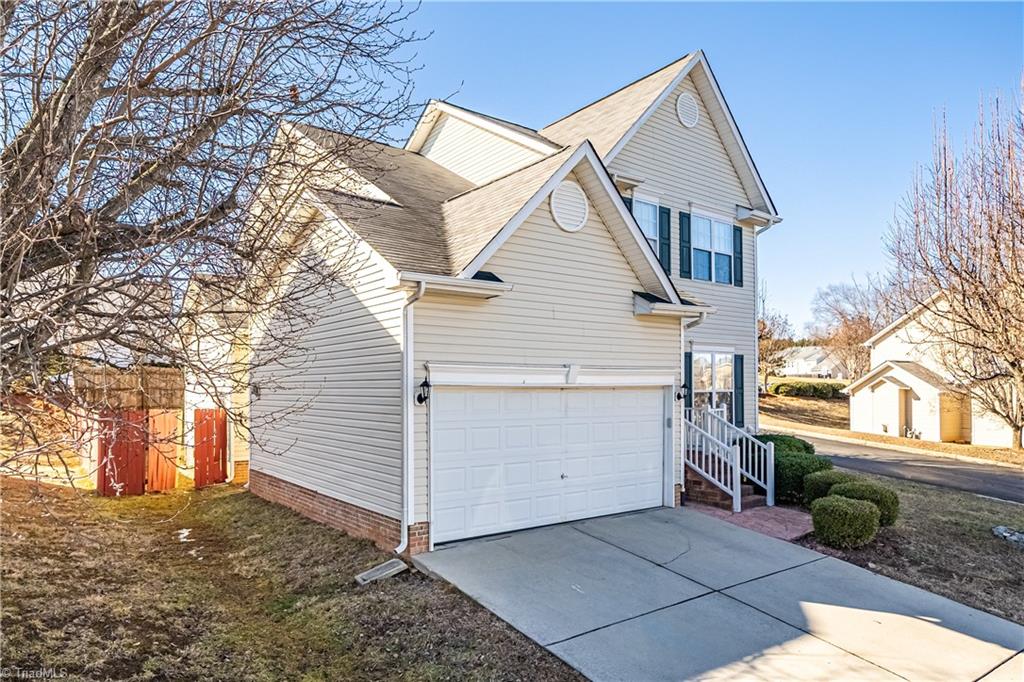 3809 Parkway Vista Road