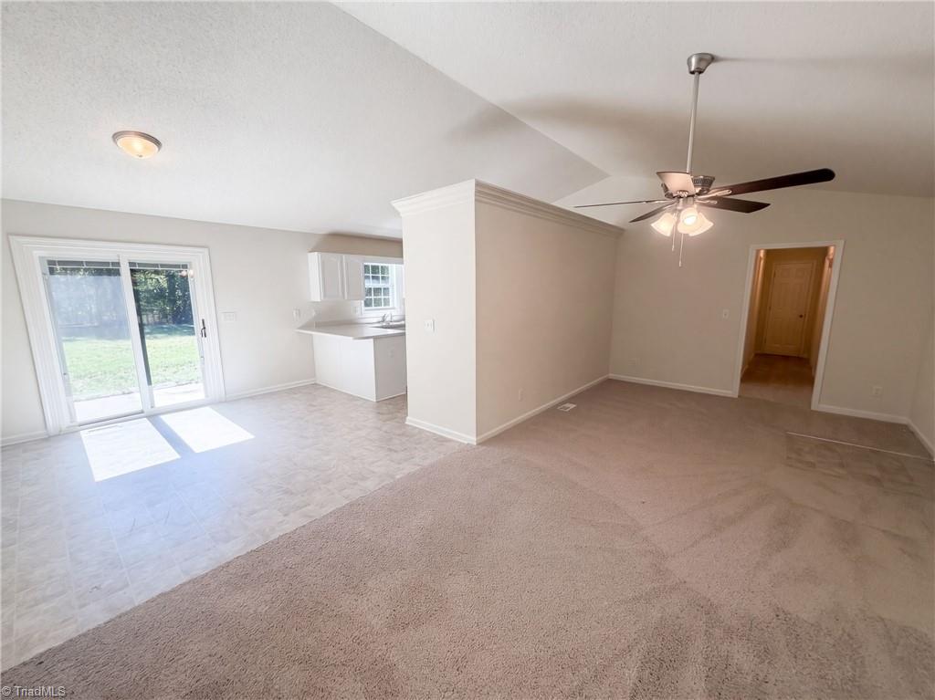 8507 Deer Path Court Property Photo 11