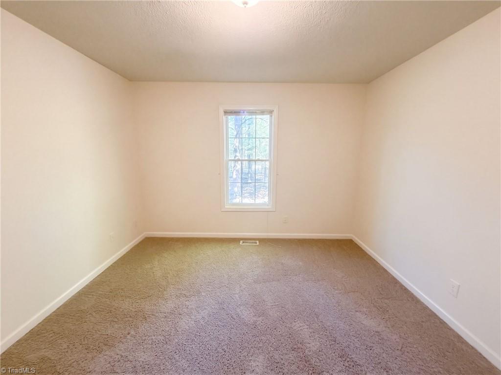 8507 Deer Path Court Property Photo 20