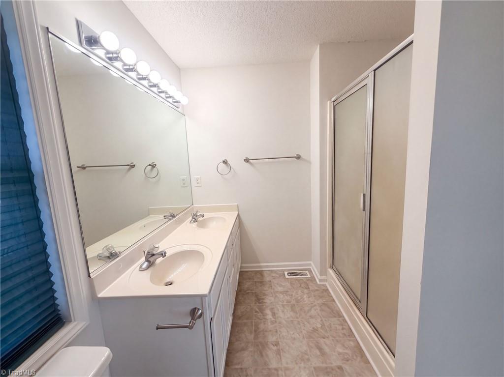 8507 Deer Path Court Property Photo 23