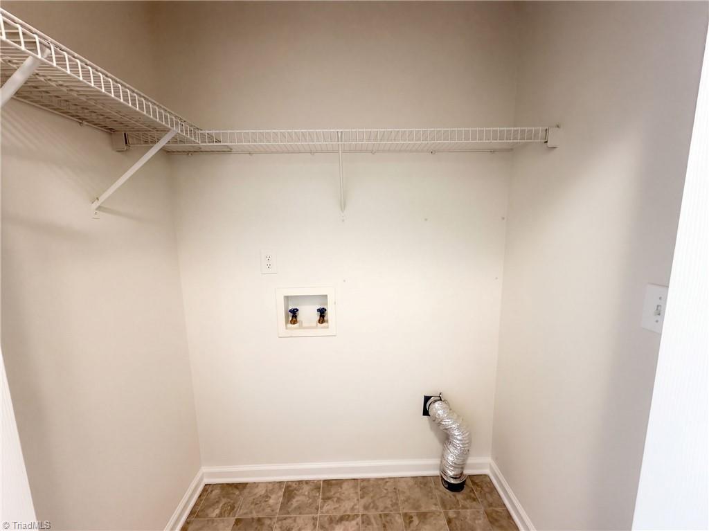 8507 Deer Path Court Property Photo 25