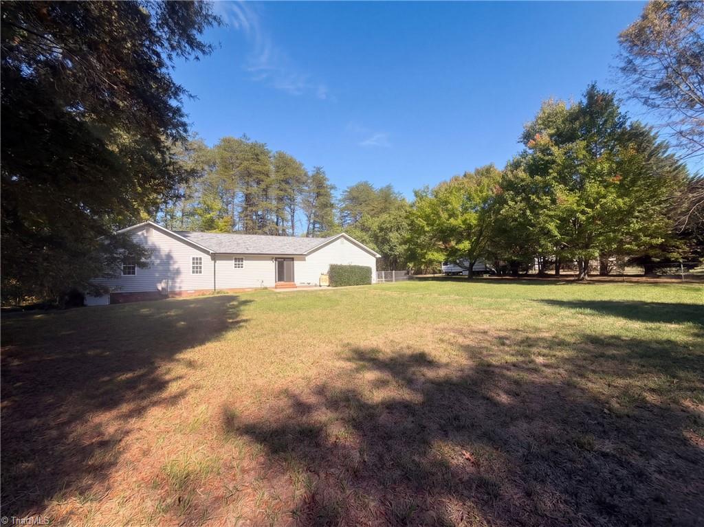 8507 Deer Path Court Property Photo 26