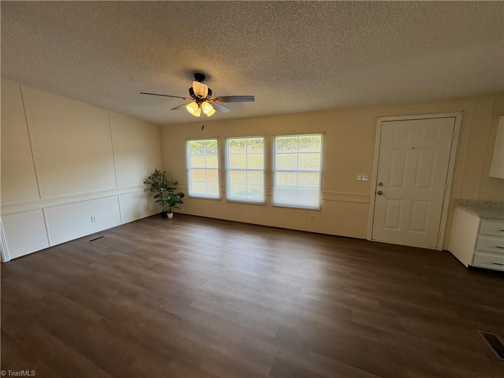 1376 Harris Road Property Photo 6