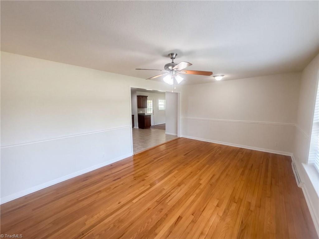 637 Williamsdale Road Property Photo 8