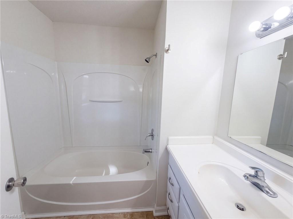 637 Williamsdale Road Property Photo 11
