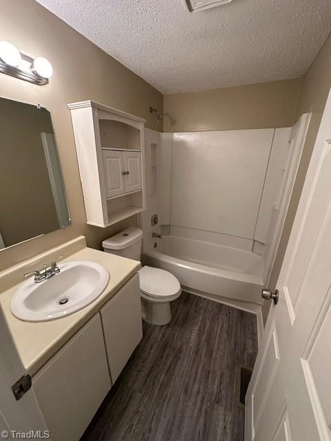 5514 Richland Street # D Property Photo 5