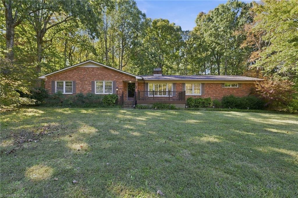 5704 Kings Court Property Photo 1