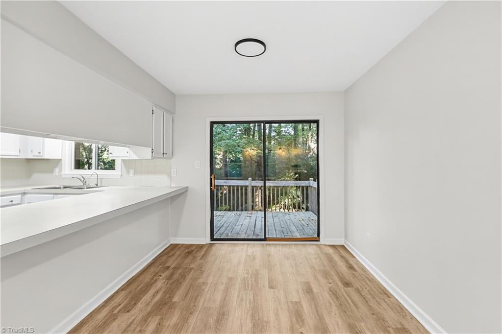 3299 Whitaker Court Nw Property Photo 4