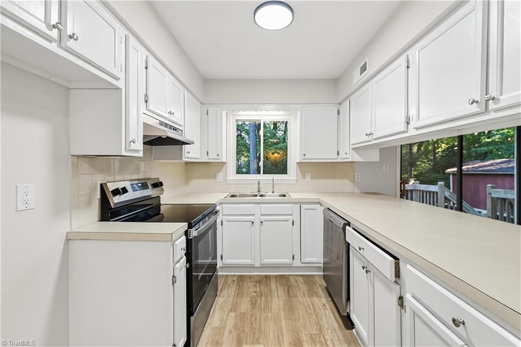 3299 Whitaker Court Nw Property Photo 5
