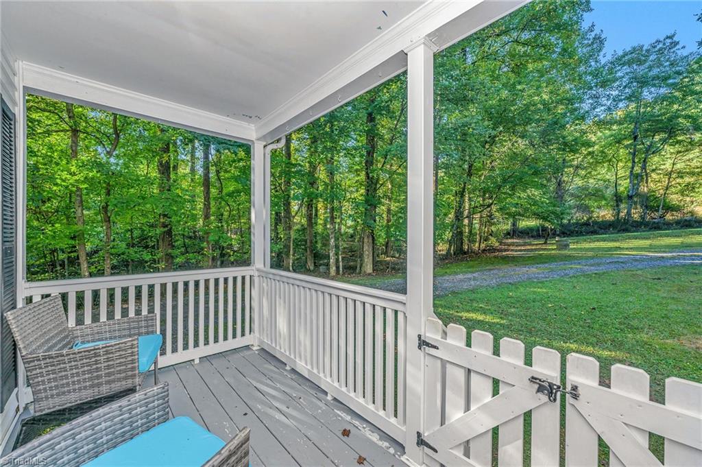 294 Pike Road Property Photo 3