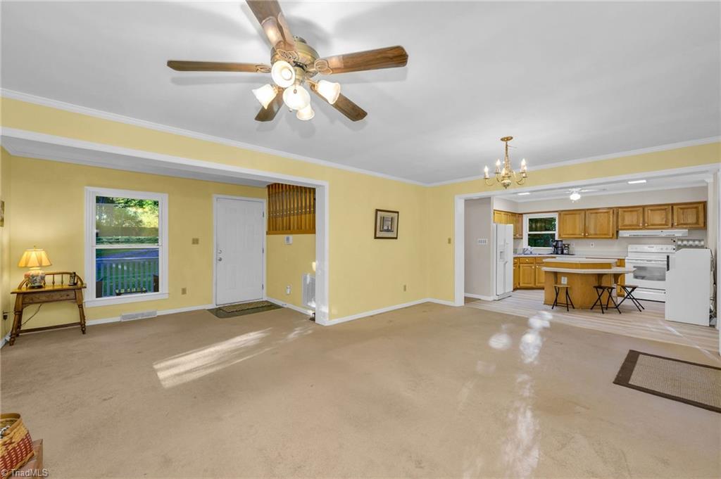 294 Pike Road Property Photo 8