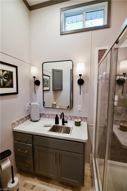 310 Laurelwood Lane Property Photo 10