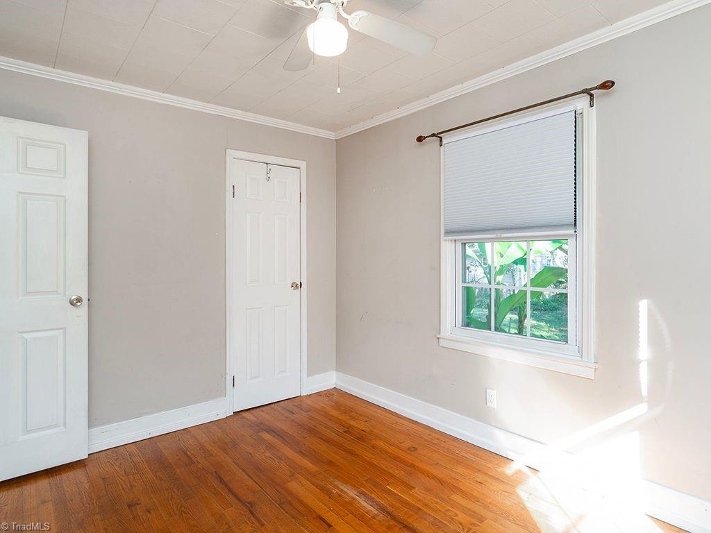 5339 Groometown Road Property Photo 13