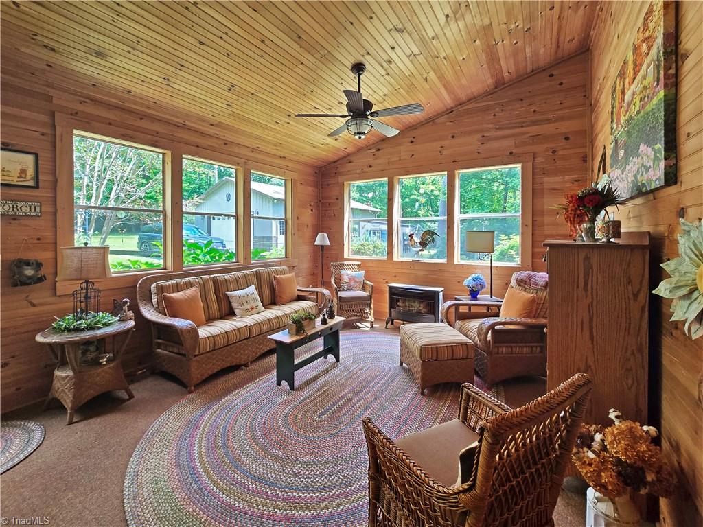 13641 Traphill Road Property Photo 3