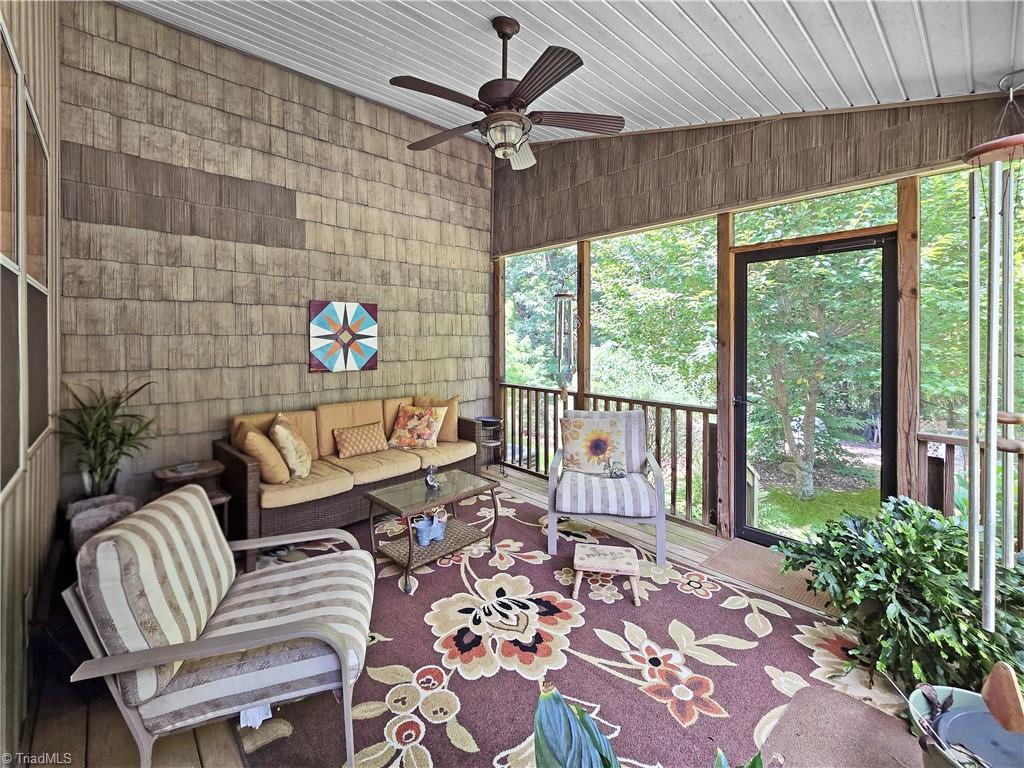 13641 Traphill Road Property Photo 4