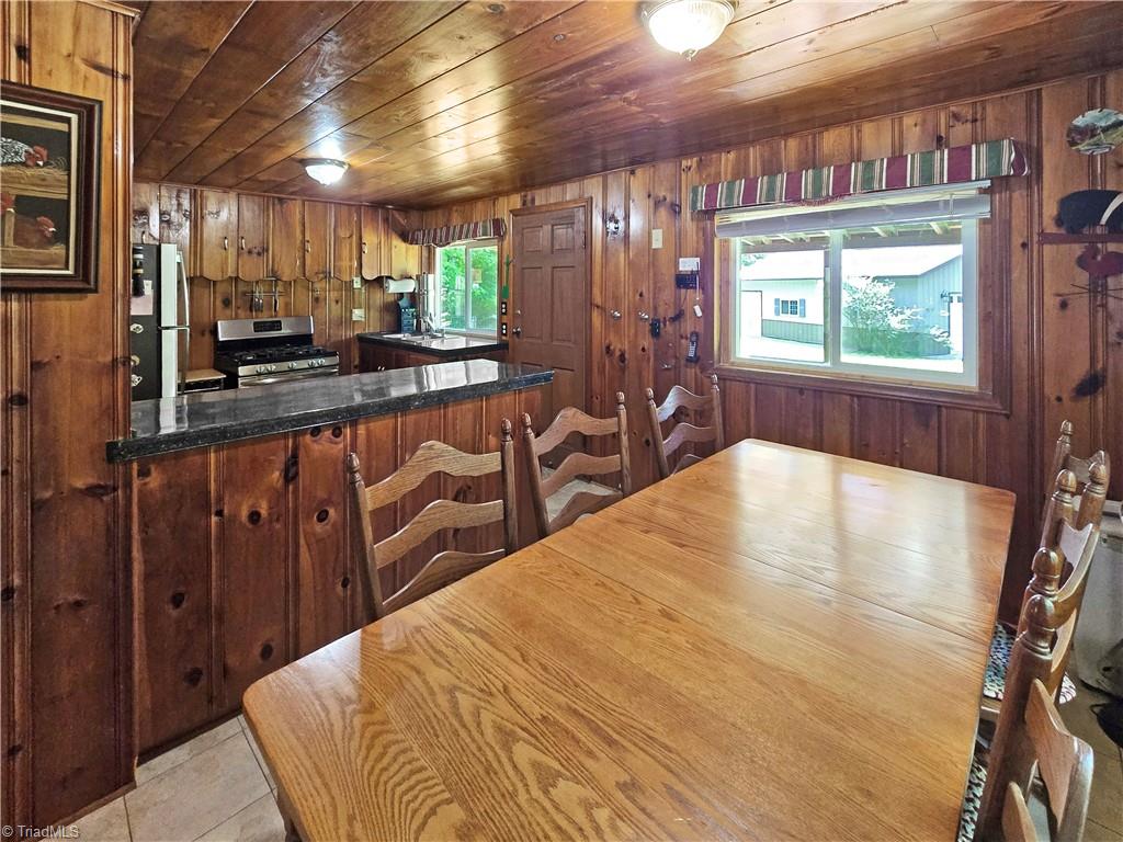 13641 Traphill Road Property Photo 26