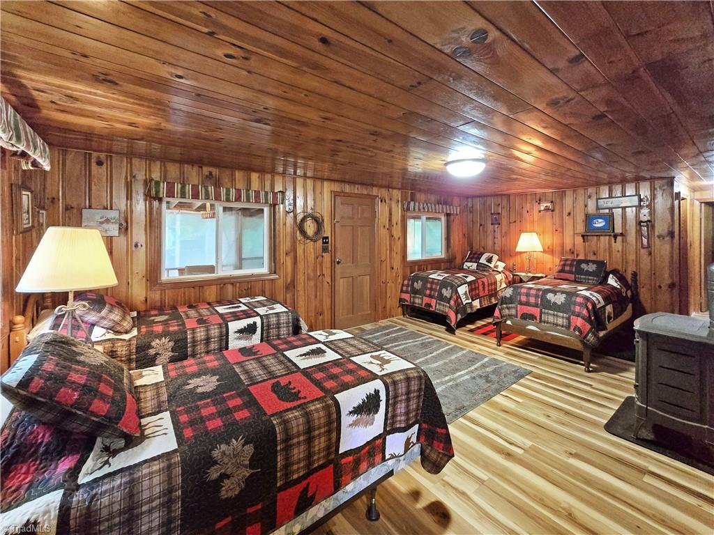 13641 Traphill Road Property Photo 27