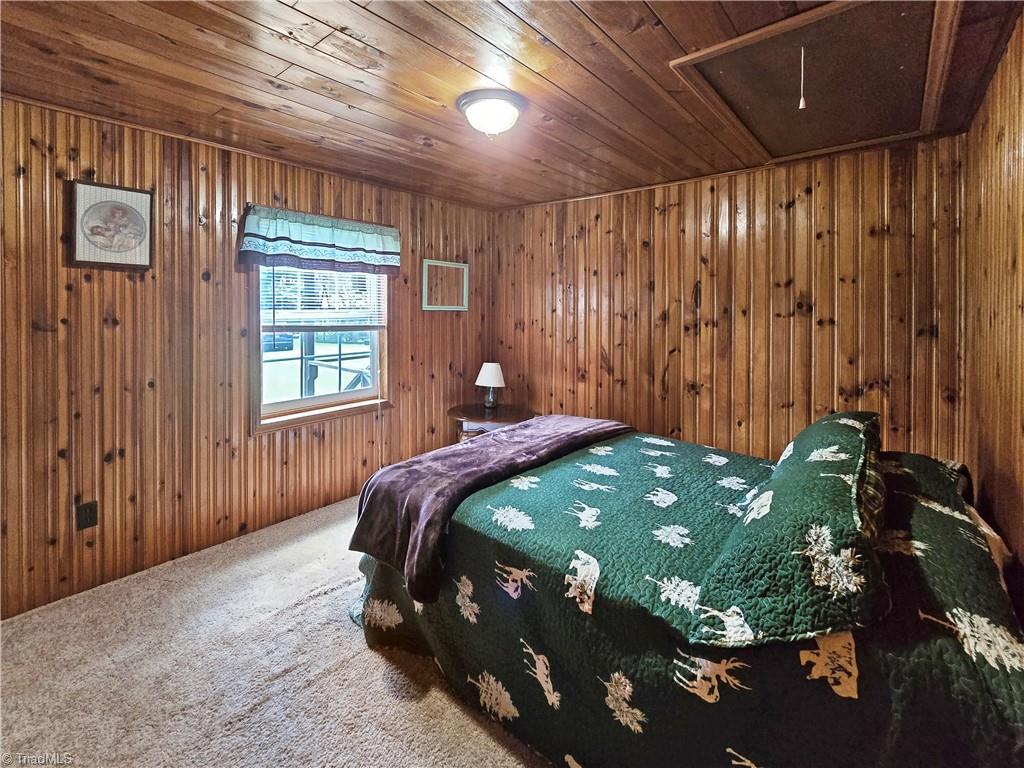 13641 Traphill Road Property Photo 29