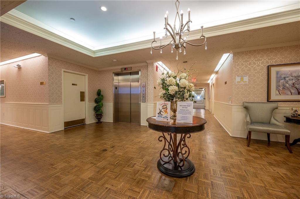 3228 Bermuda Village Drive Property Photo 3