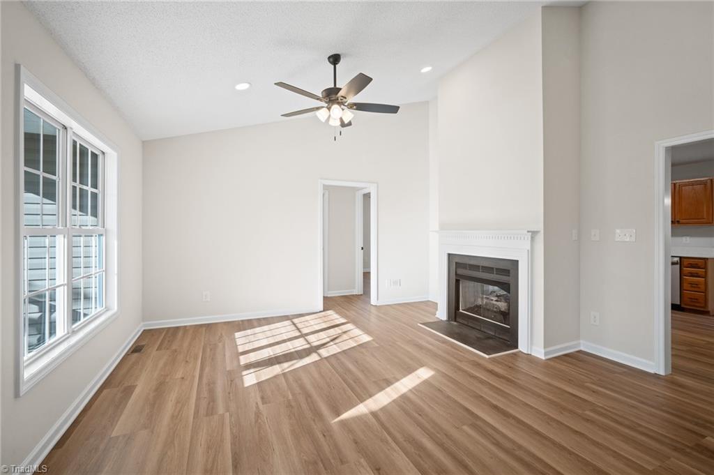 125 Cloverfield Court Property Photo 21
